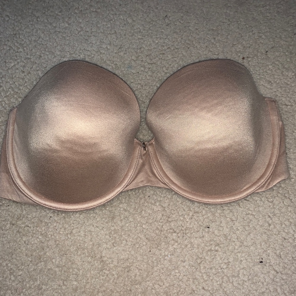 Victoria Secret strapless Bra